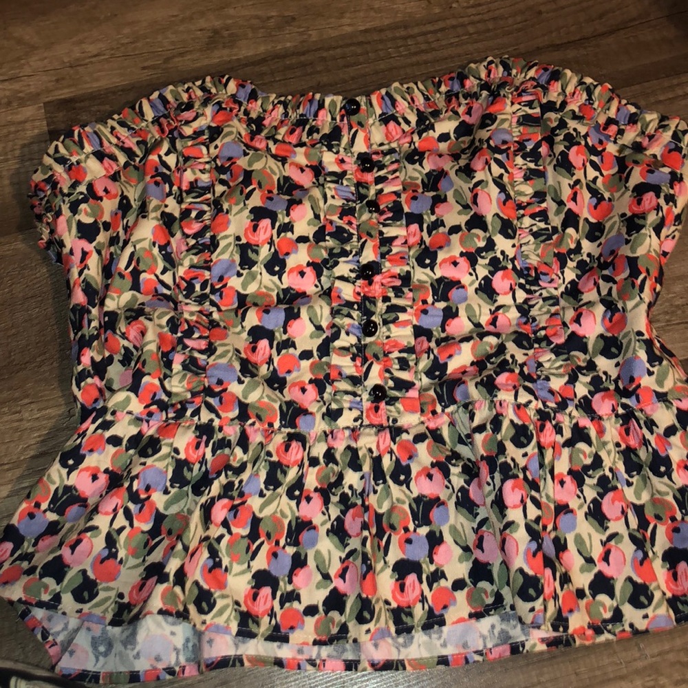 Sleeveless blouse tube top